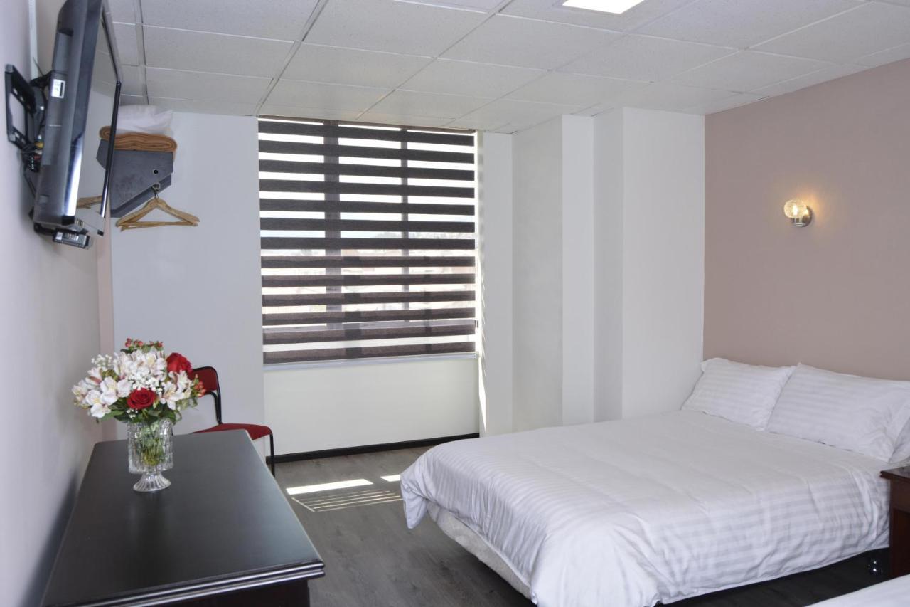 Hotel Italia Κουένκα Εξωτερικό φωτογραφία